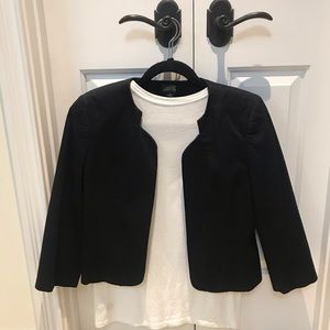 Tahari black blazer with collar detail- 10